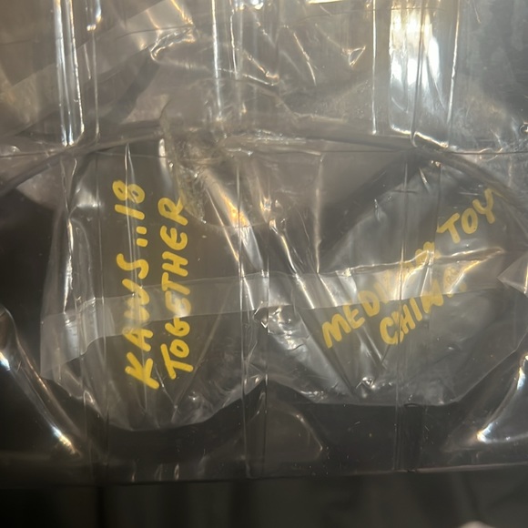 Kaws together 18 collectors item - Picture 3 of 5